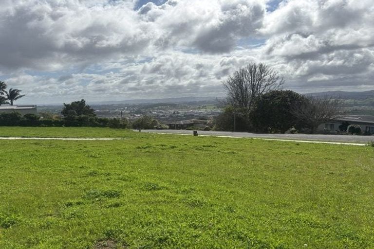 Photo of property in 103 Anzac Road, Pukekohe, 2120