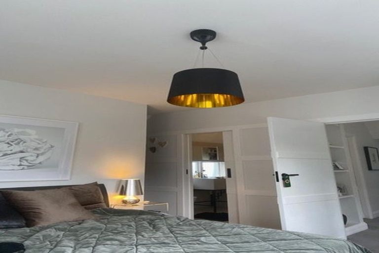 Photo of property in 12 Cheviot Road, Lowry Bay, Lower Hutt, 5013