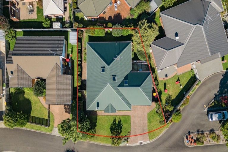 Photo of property in 9 Callum Court, Rototuna, Hamilton, 3210