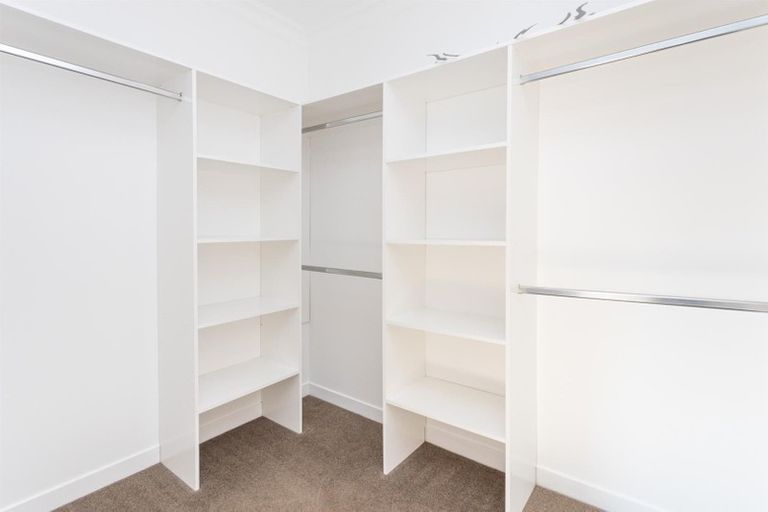 Photo of property in 32 Monte Cassino Place, Birkdale, Auckland, 0626