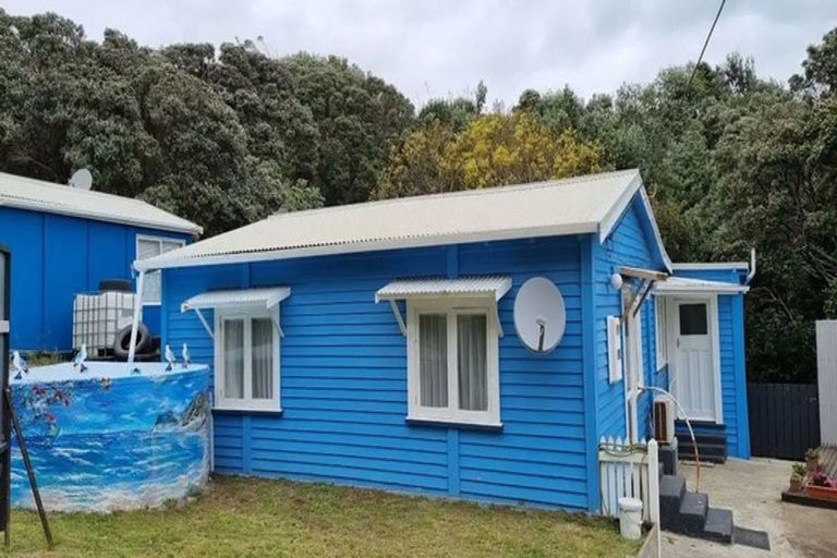 Photo of property in 44 Sea View Road, Baylys Beach, Dargaville, 0377