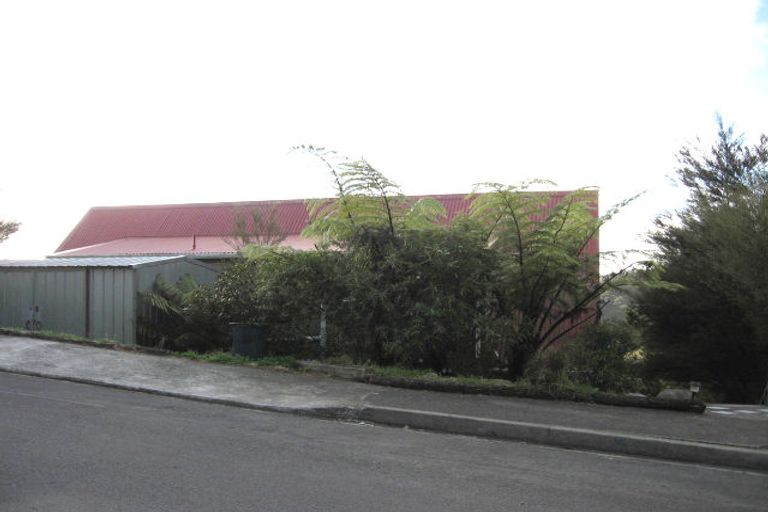 Photo of property in 20 Kerkwall Drive, Naenae, Lower Hutt, 5011