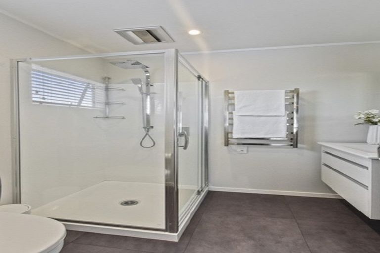 Photo of property in 21 Bledisloe Street, Papatoetoe, Auckland, 2104