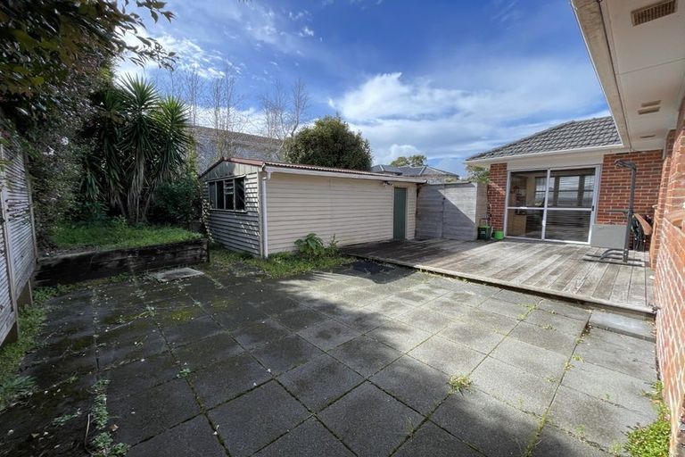 Photo of property in 1/11 Belmont Terrace, Milford, Auckland, 0620