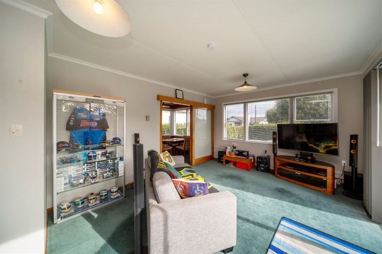 Photo of property in 8 Morrissey Street, Hawera, 4610
