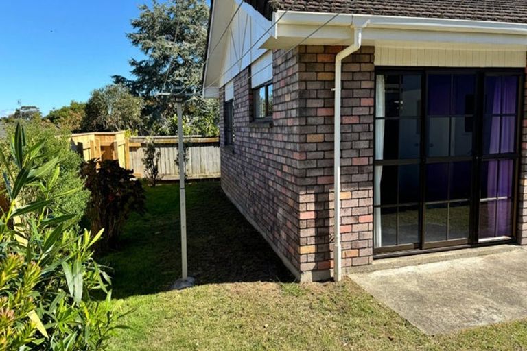 Photo of property in 56 Gray Avenue, Paraparaumu Beach, Paraparaumu, 5032