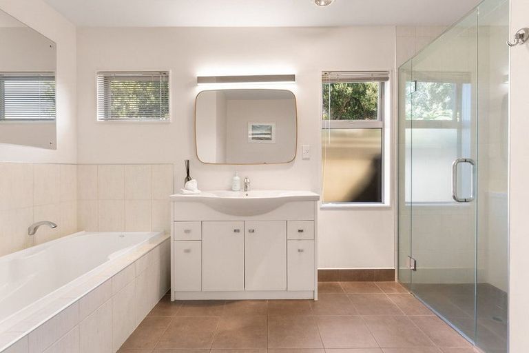 Photo of property in 14 Eyres Place, Ohauiti, Tauranga, 3112