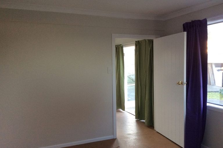 Photo of property in 66 Matai Street, Castlecliff, Whanganui, 4501