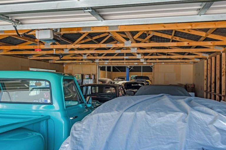 Photo of property in 85 Chelwood Street, Takaro, Palmerston North, 4412