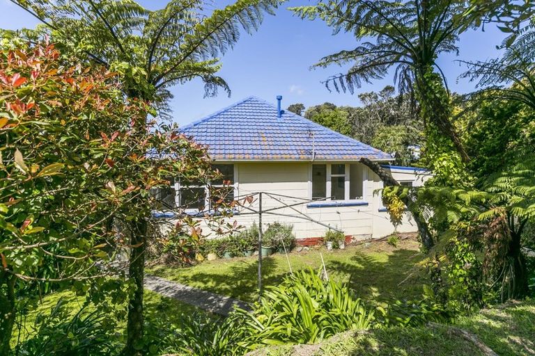 Photo of property in 92 Mornington Road, Brooklyn, Wellington, 6021