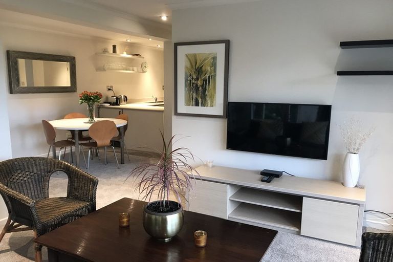 Photo of property in 82a Madras Street, Khandallah, Wellington, 6035