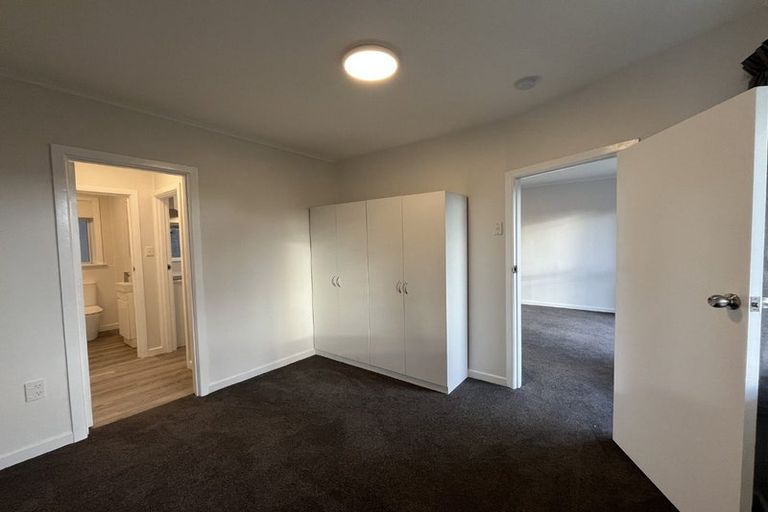 Photo of property in 55 Carrington Street, Lower Vogeltown, New Plymouth, 4310