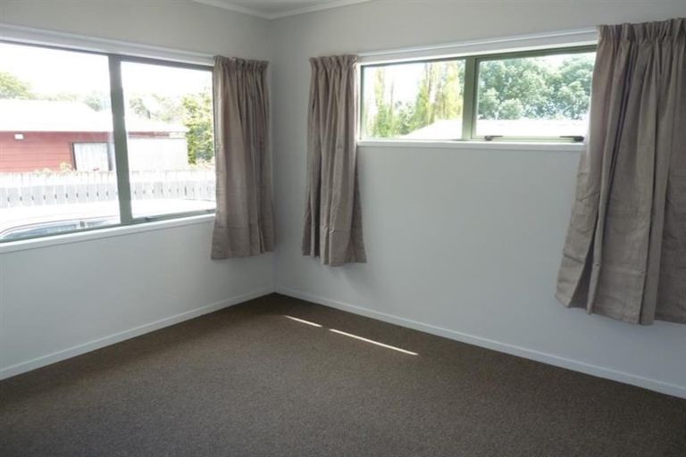 Photo of property in 60 Henwood Road, Mangere East, Auckland, 2024