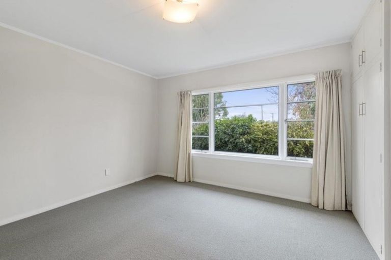 Photo of property in 75 Mahars Road, Mairehau, Christchurch, 8052