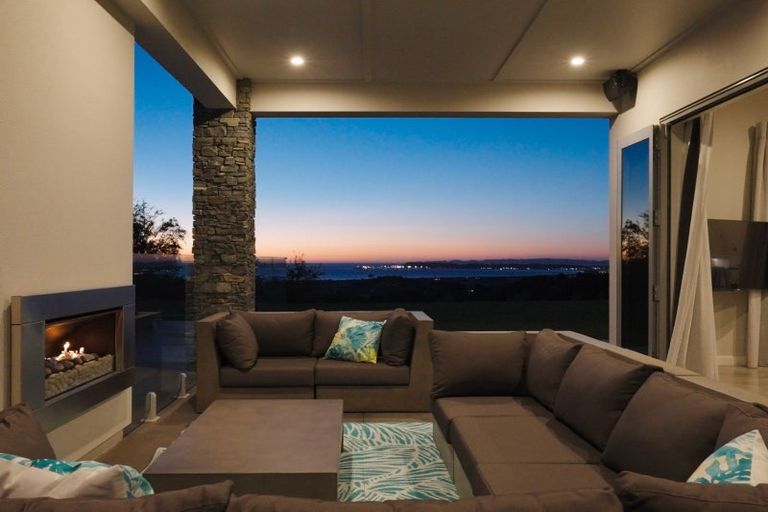 Photo of property in 171 Eskridge Drive, Eskdale, Napier, 4182