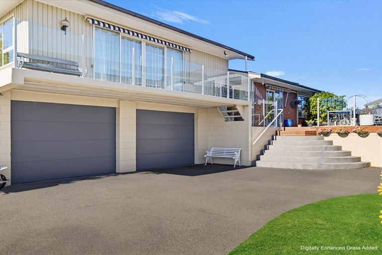 Photo of property in 51 Bucknell Street, Sockburn, Christchurch, 8042