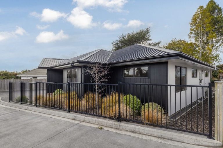 Photo of property in 108d Weraroa Road, Levin, 5510