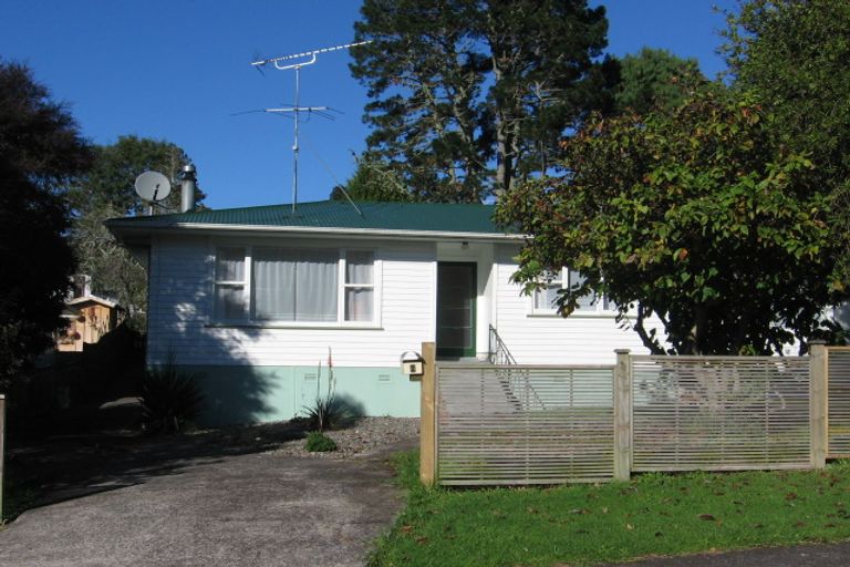 Photo of property in 6 Mariana Place, Glen Eden, Auckland, 0602