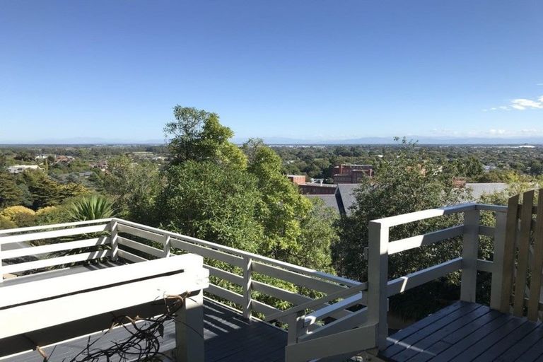 Photo of property in 34 Hackthorne Road, Cashmere, Christchurch, 8022