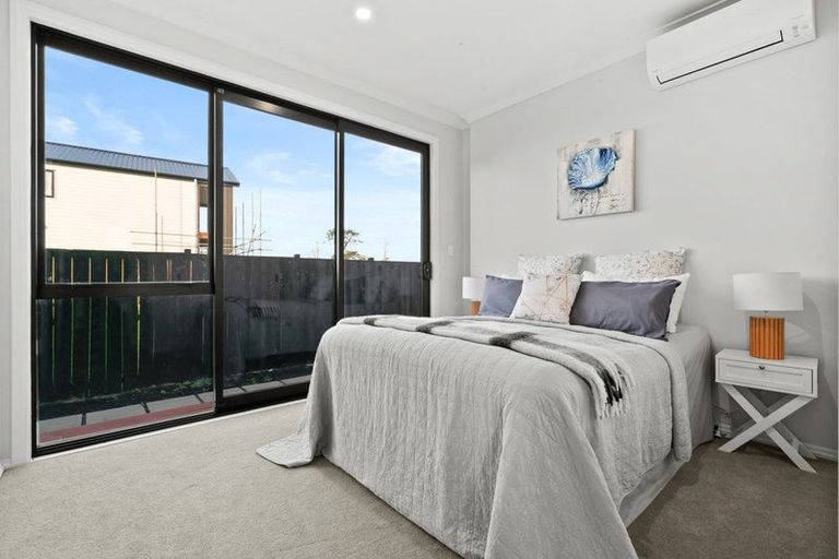Photo of property in 28 Catalina Avenue, Rosehill, Papakura, 2113