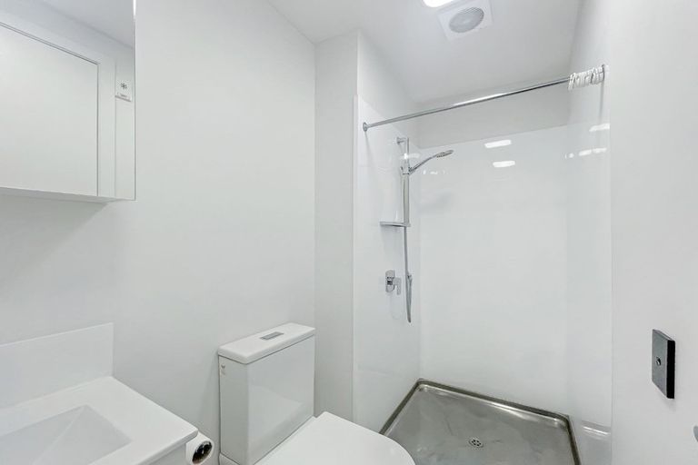 Photo of property in Vedado Apartments, 208/41u Hopper Street, Mount Cook, Wellington, 6011