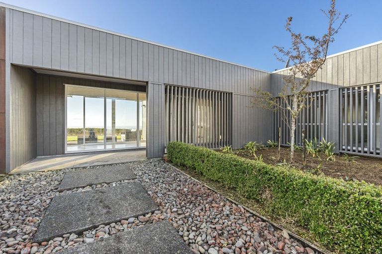Photo of property in 1089 Plymouth Road, Koru, New Plymouth, 4374