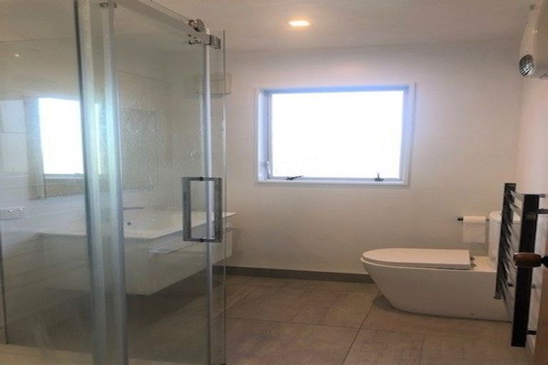 Photo of property in 69b Chamberlain Road, Karori, Wellington, 6012