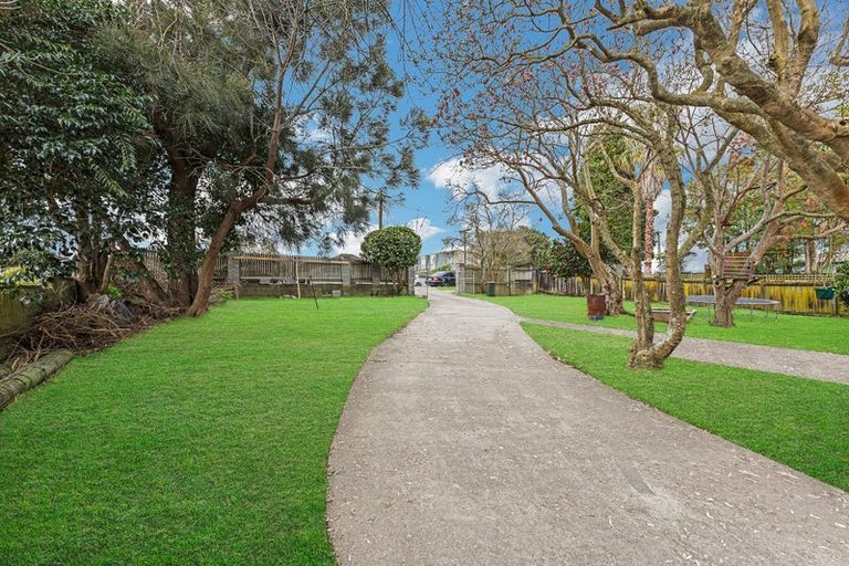 Photo of property in 53 Takanini Road, Takanini, 2112