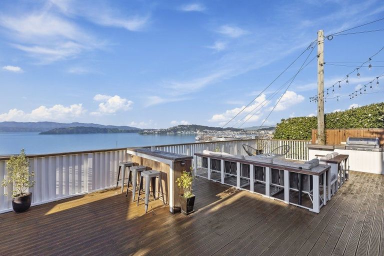 Photo of property in 139 Barnard Street, Wadestown, Wellington, 6012