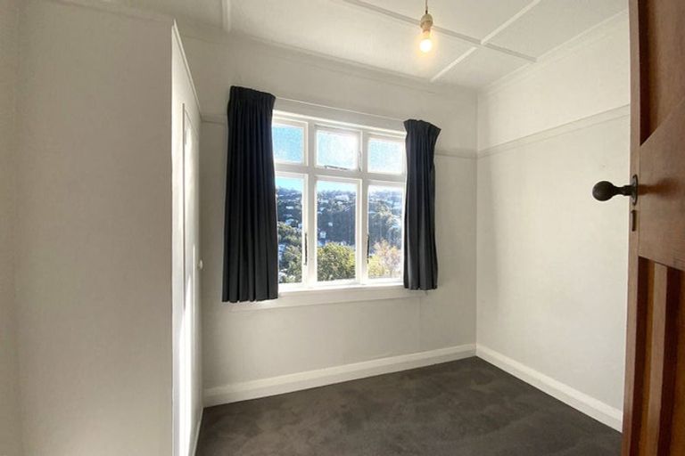 Photo of property in 132-136 Washington Avenue, Brooklyn, Wellington, 6021