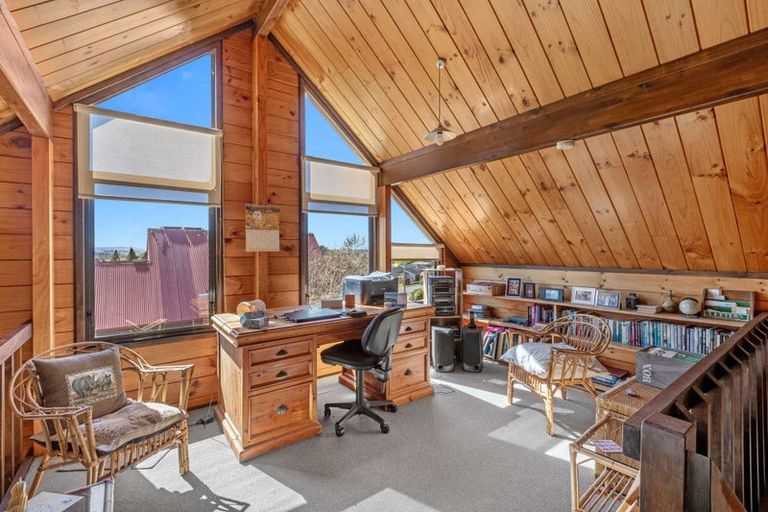 Photo of property in 33 Aotea Crescent, Gore, 9710