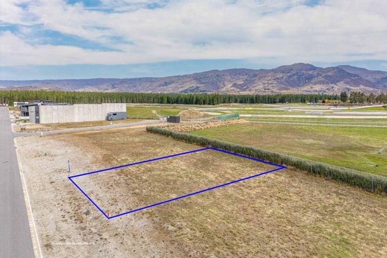 Photo of property in 10 Quinns Way, Cromwell, 9384