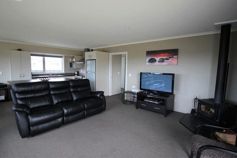 Photo of property in 14 Rhoboro Road, Twizel, 7901