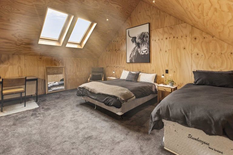 Photo of property in 4 Highfield Ridge, Wanaka, 9305