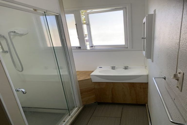 Photo of property in 5/43 Brockworth Place, Riccarton, Christchurch, 8011