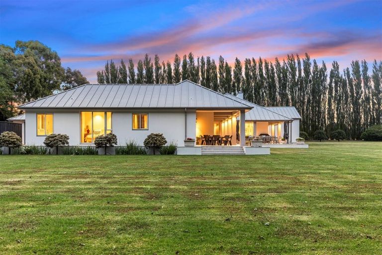 Photo of property in 71 Hussey Road, Northwood, Christchurch, 8051