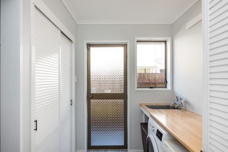 Photo of property in 41 Moyne Avenue, Milson, Palmerston North, 4414