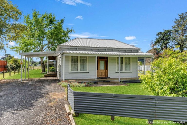 Photo of property in 14 Uawa Parade, Tolaga Bay, 4077