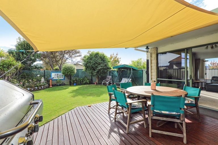 Photo of property in 3 Aintree Place, Taradale, Napier, 4112