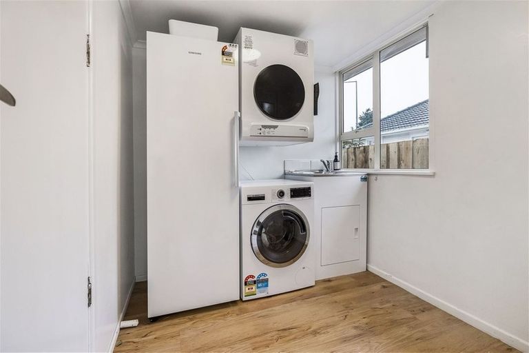 Photo of property in 149 Wainoni Road, Avondale, Christchurch, 8061