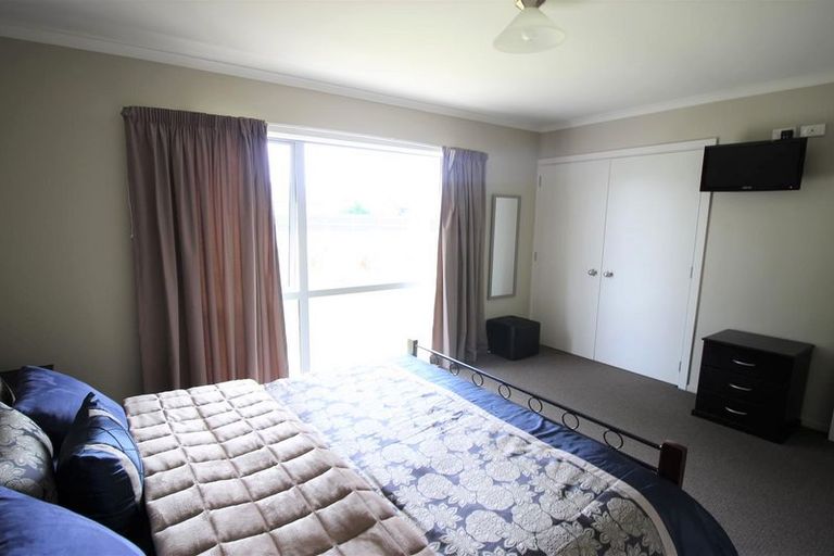 Photo of property in 14 Rhoboro Road, Twizel, 7901