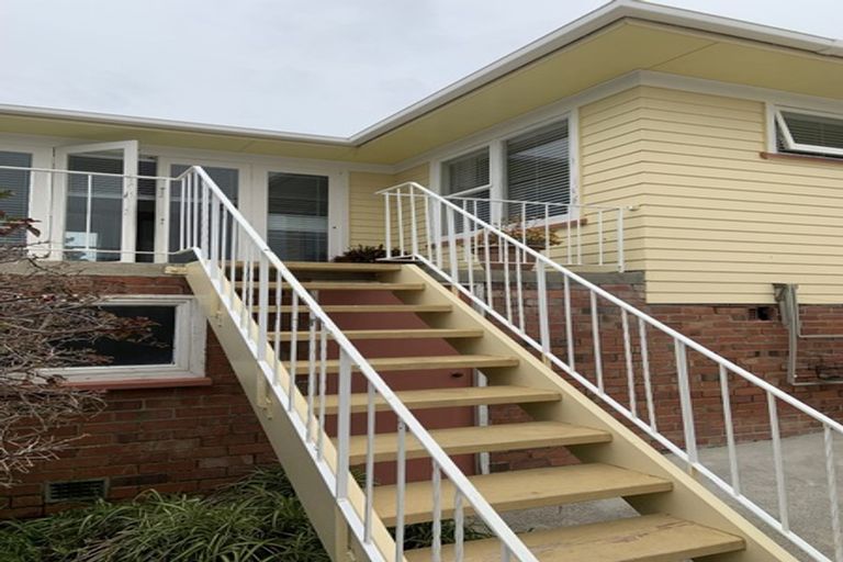 Photo of property in 43 Mason Street, New Lynn, Auckland, 0600