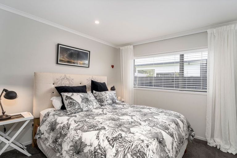 Photo of property in 325 Cook Drive, Whitianga, 3510