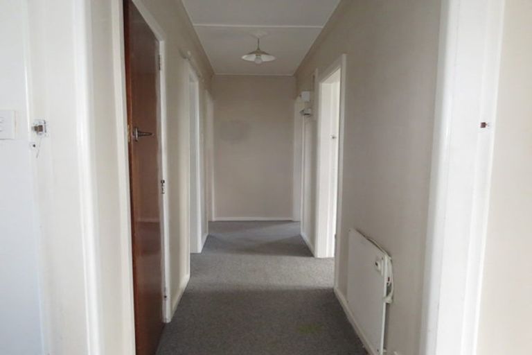 Photo of property in 16 Conlon Street, Reefton, 7830