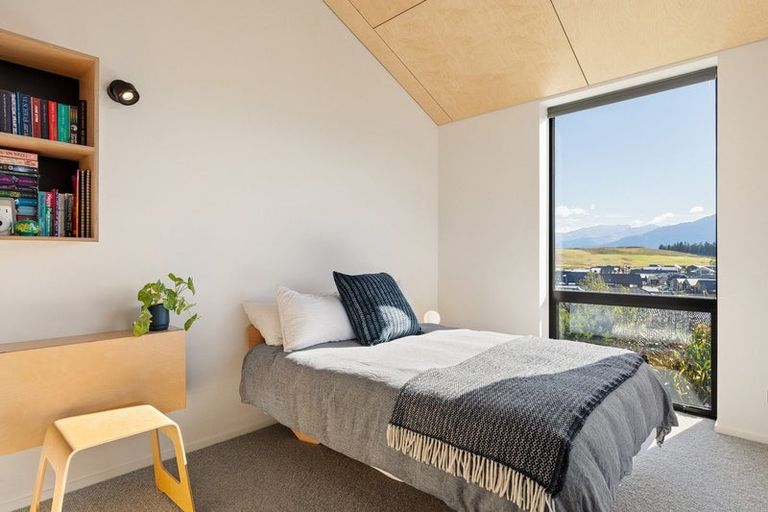 Photo of property in 3 Torridon Court, Jacks Point, Queenstown, 9371