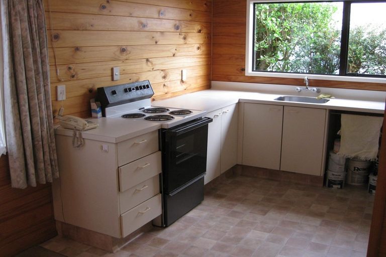 Photo of property in 35a Broderick Road, Johnsonville, Wellington, 6037