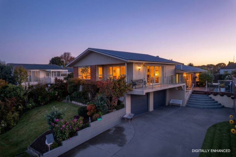 Photo of property in 51 Bucknell Street, Sockburn, Christchurch, 8042