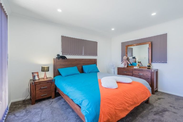 Photo of property in 501c Massey Road, Mangere, Auckland, 2022