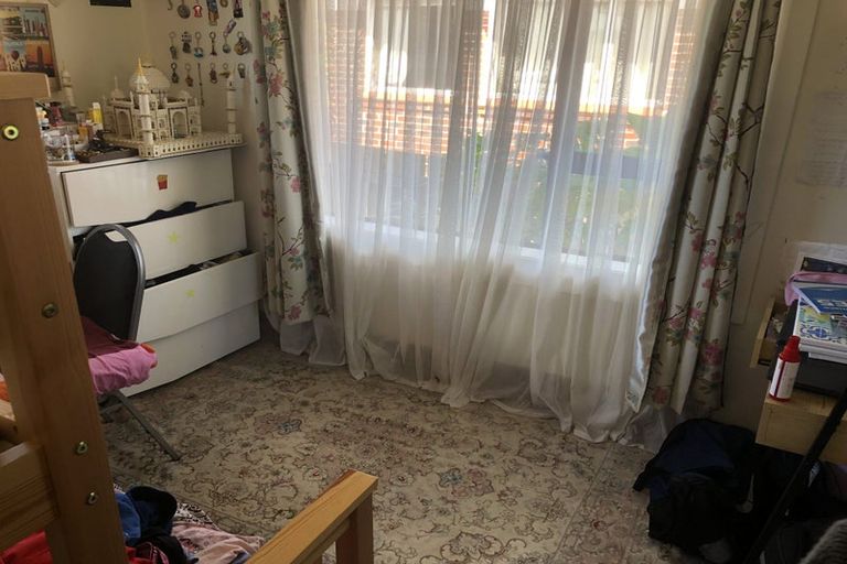 Photo of property in 128 Centennial Avenue, Helensburgh, Dunedin, 9010