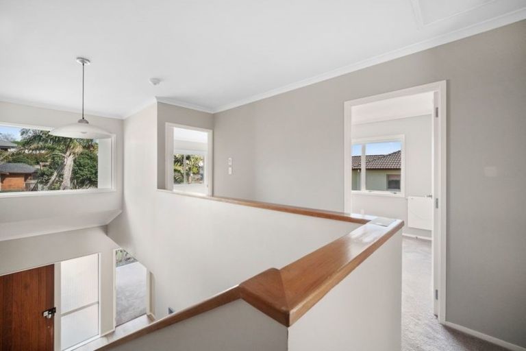 Photo of property in 34 Kristin Lane, Albany, Auckland, 0632